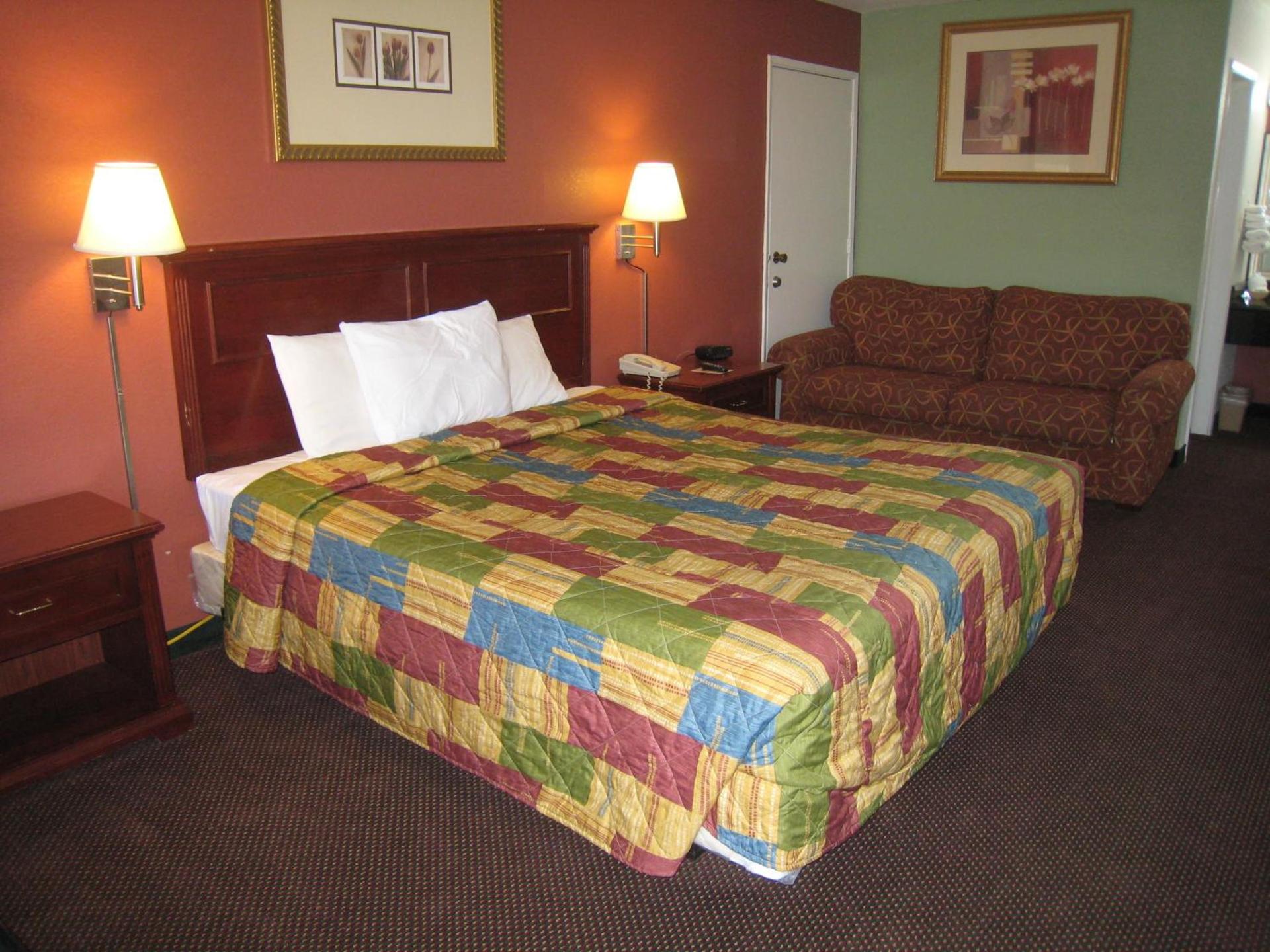 Motel 8 Maricopa photo 6