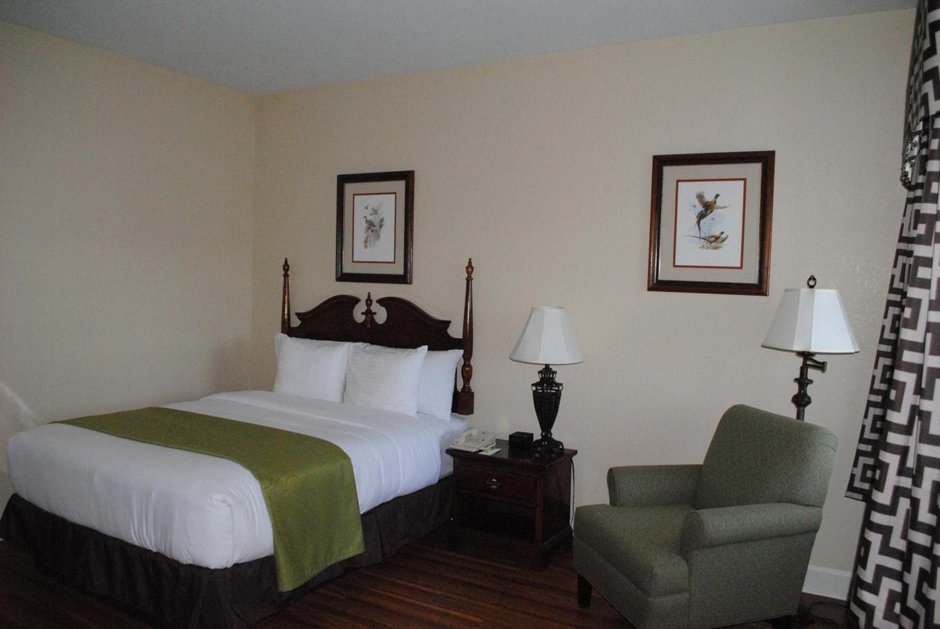 Merry Acres Inn photo 6