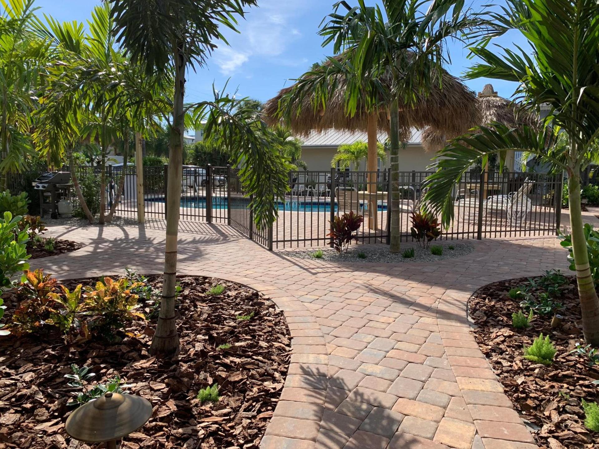 Twin Palms at Siesta photo 31