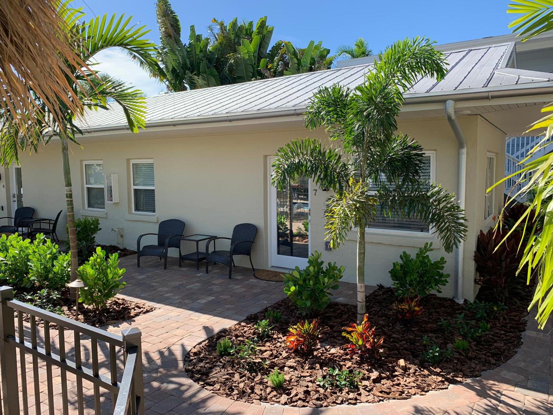 Twin Palms at Siesta photo 29
