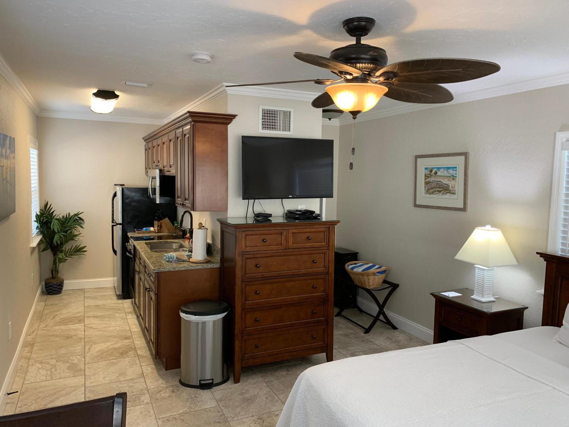 Twin Palms at Siesta photo 23