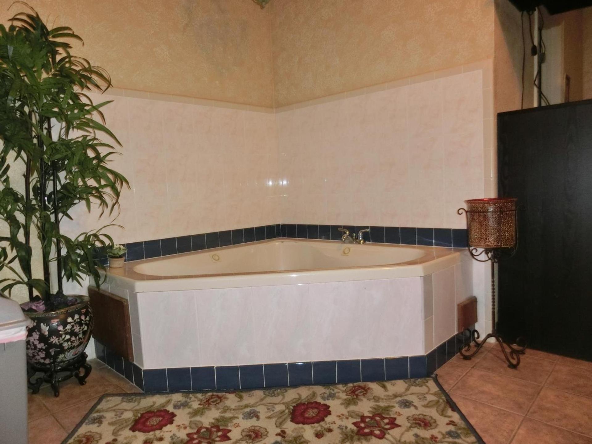 The Garden Villas Hotel photo 14