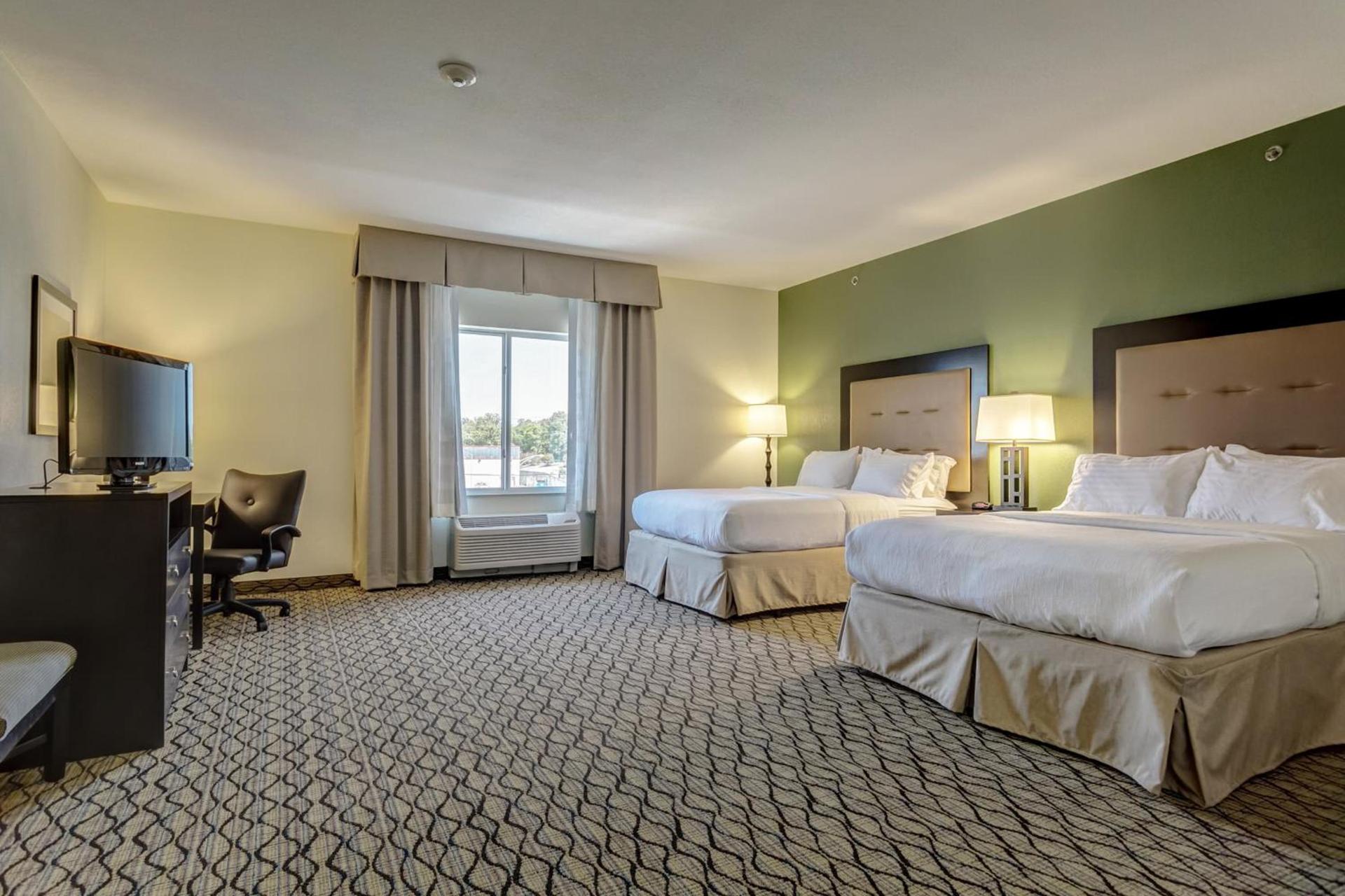 Holiday Inn Poplar Bluff by IHG photo 6