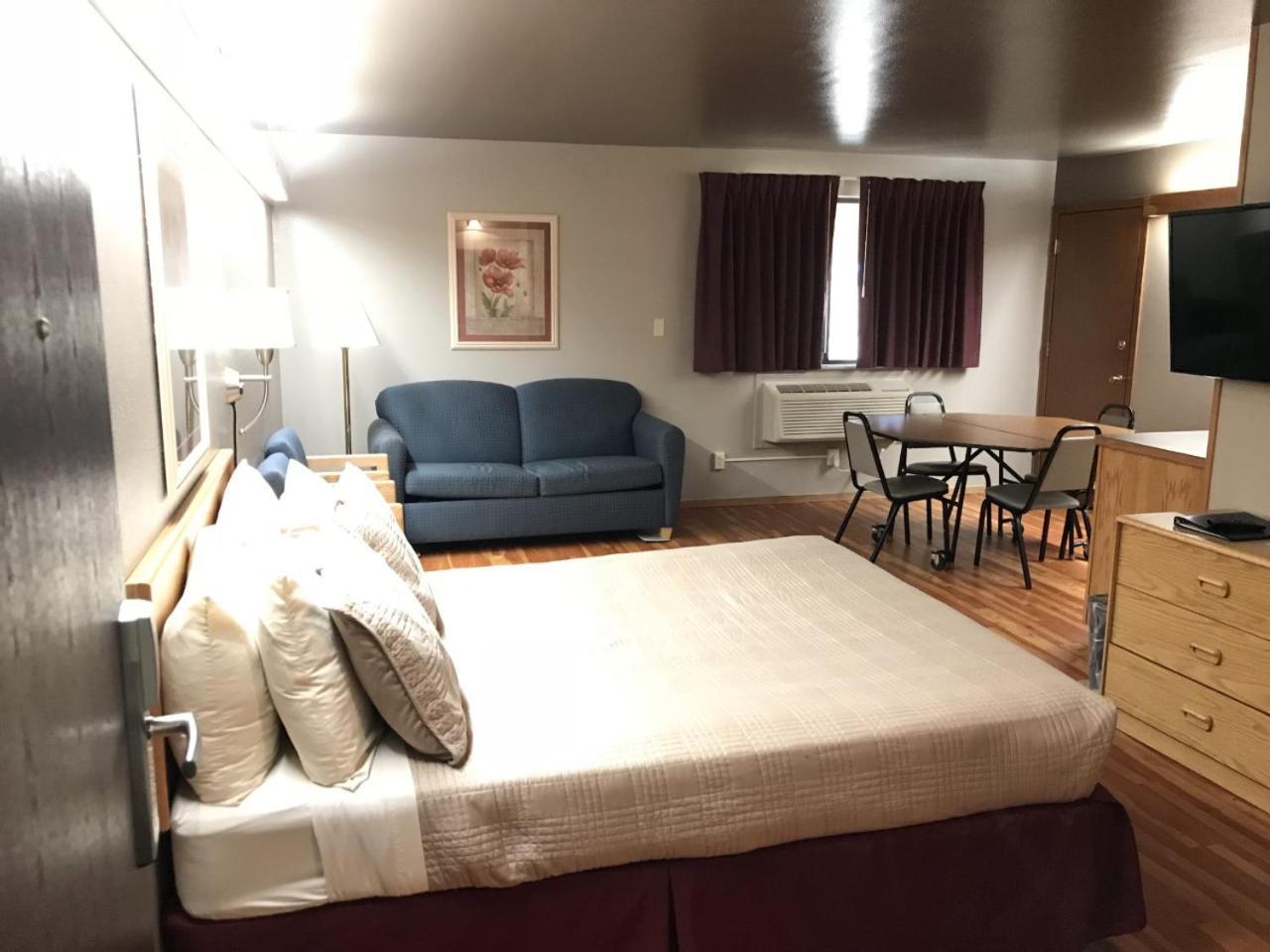 Rocker Inn photo 11