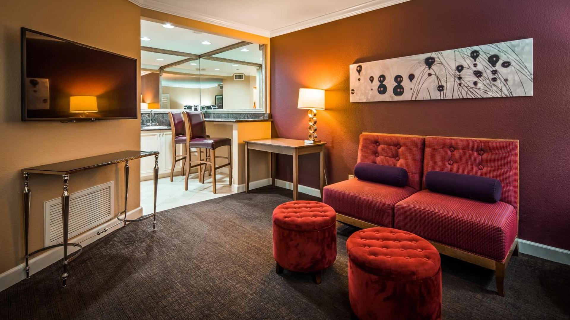 Best Western Plus Casino Royale - Center Strip photo 15