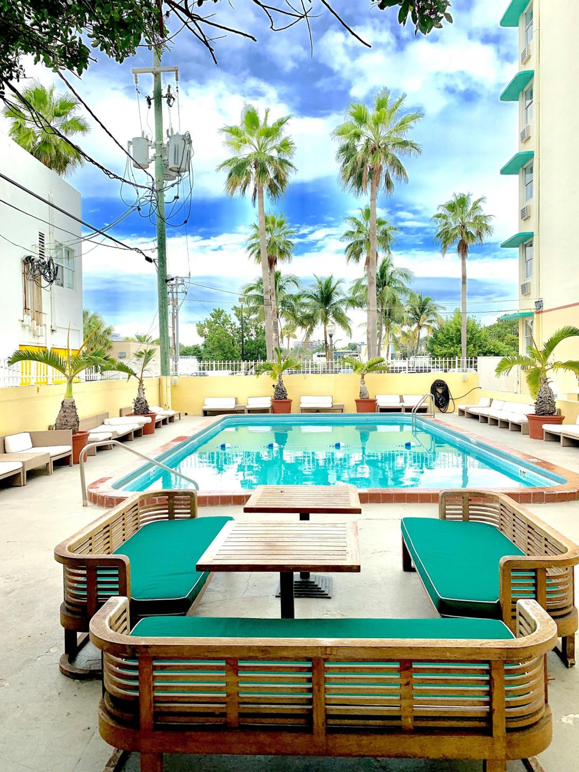 Broadmore Miami Beach photo 2