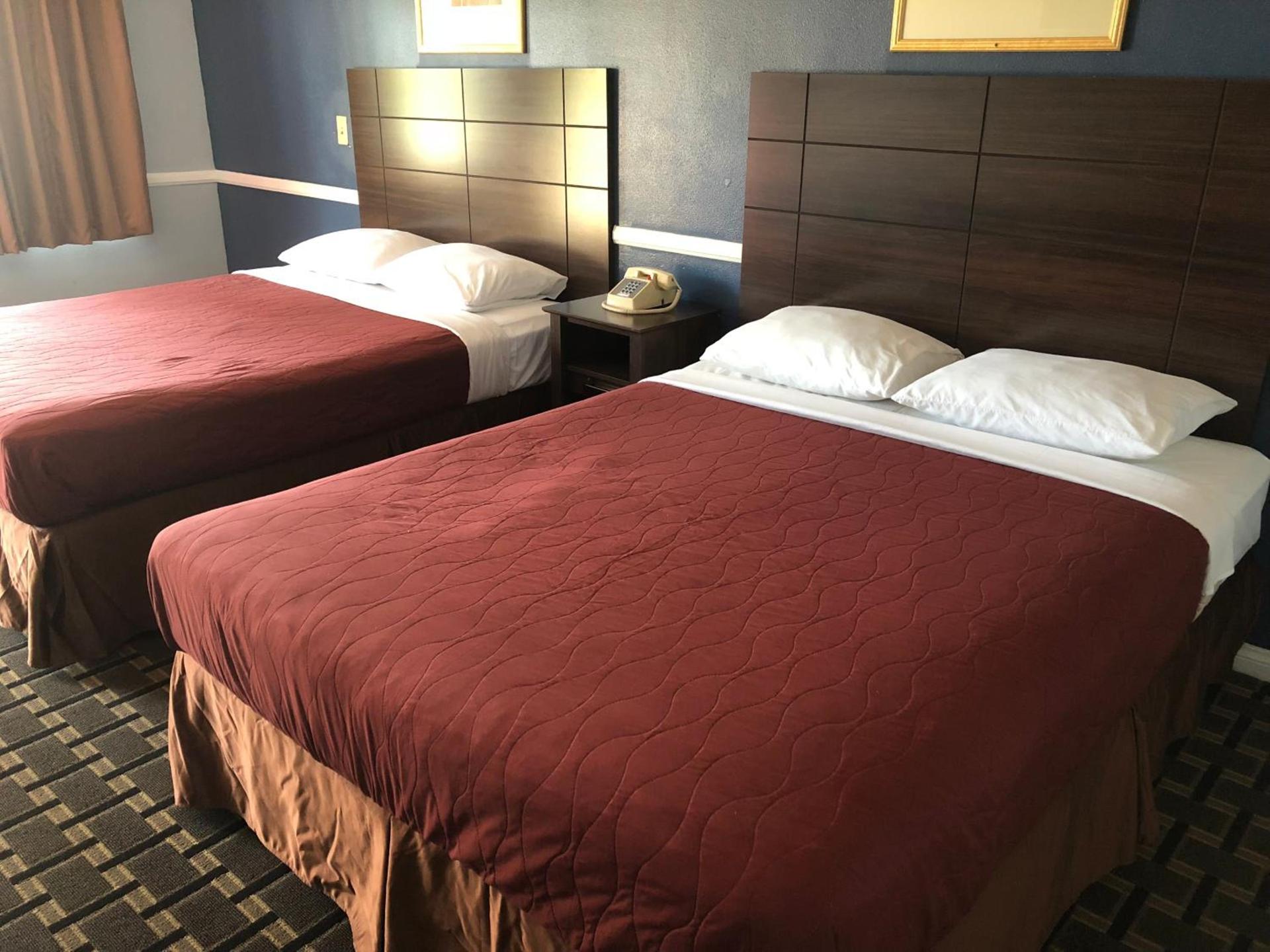 Whittier Travel Inn photo 34