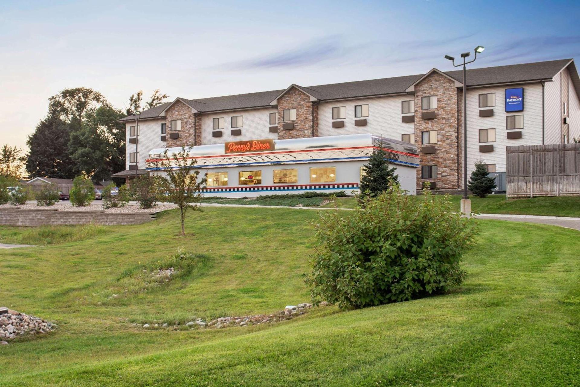 Baymont by Wyndham Glenwood — hotel in Glenwood