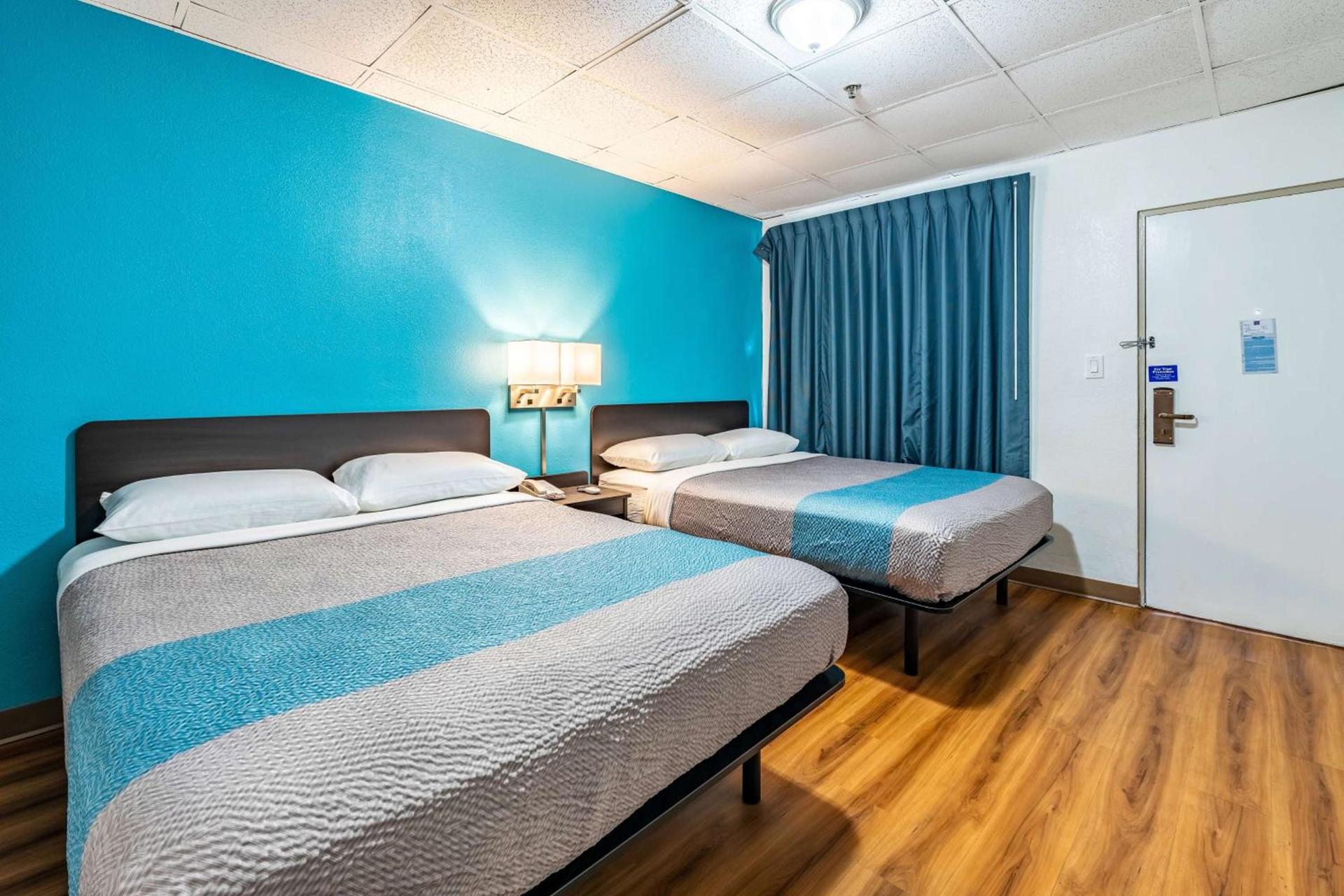 Motel 6-Elmsford, NY - White Plains photo 14