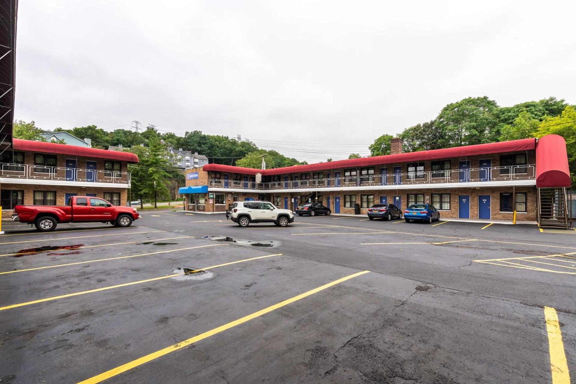 Motel 6-Elmsford, NY - White Plains photo 4