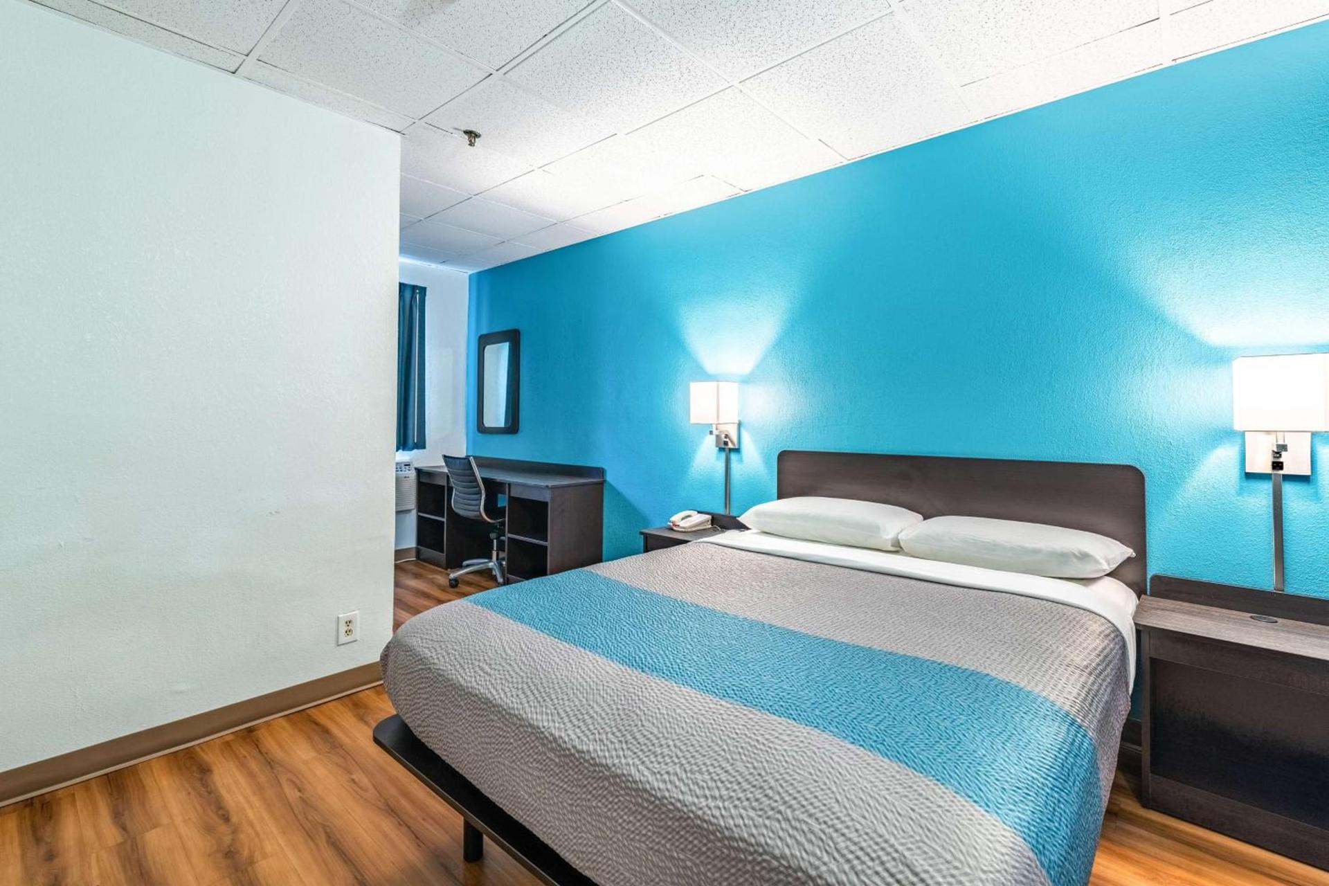 Motel 6-Elmsford, NY - White Plains photo 16