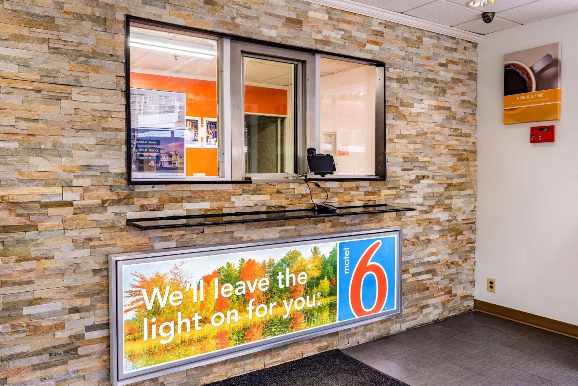 Motel 6-Elmsford, NY - White Plains photo 23