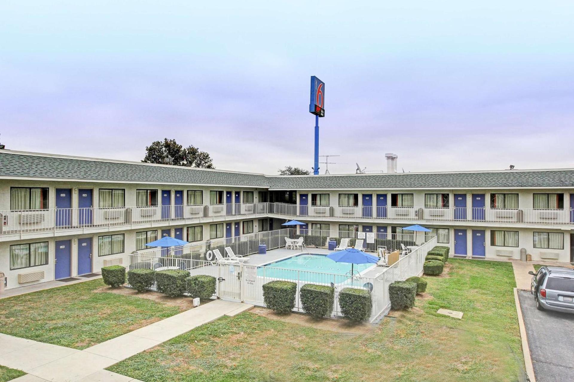 Motel 6-San Marcos, TX — hotel in San Marcos