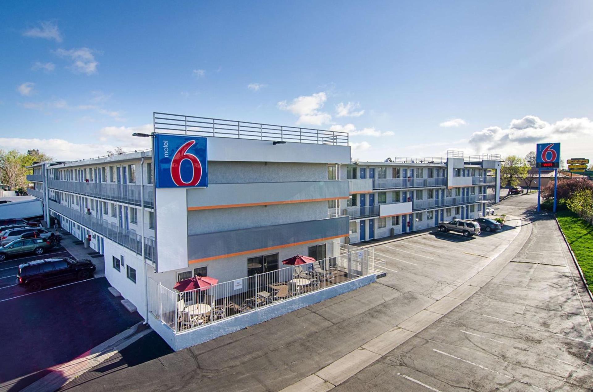 Motel 6- Denver, CO Downtown photo 59
