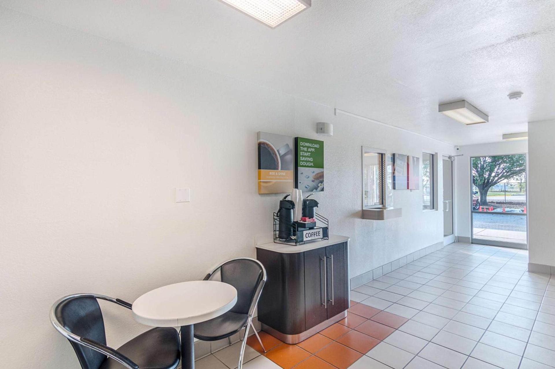Motel 6-Ardmore, OK photo 27