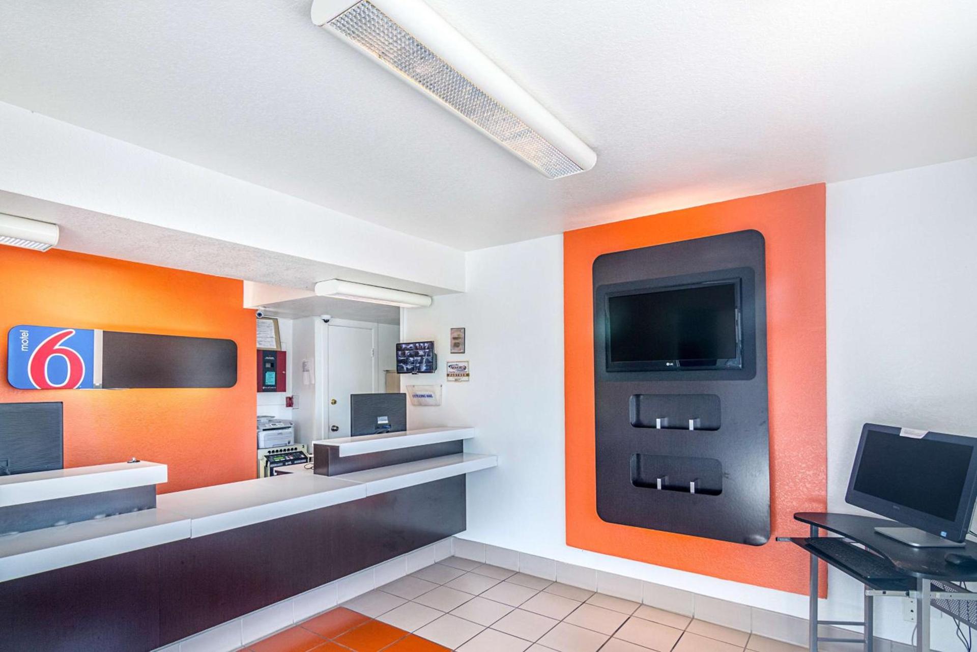 Motel 6-Ardmore, OK photo 26