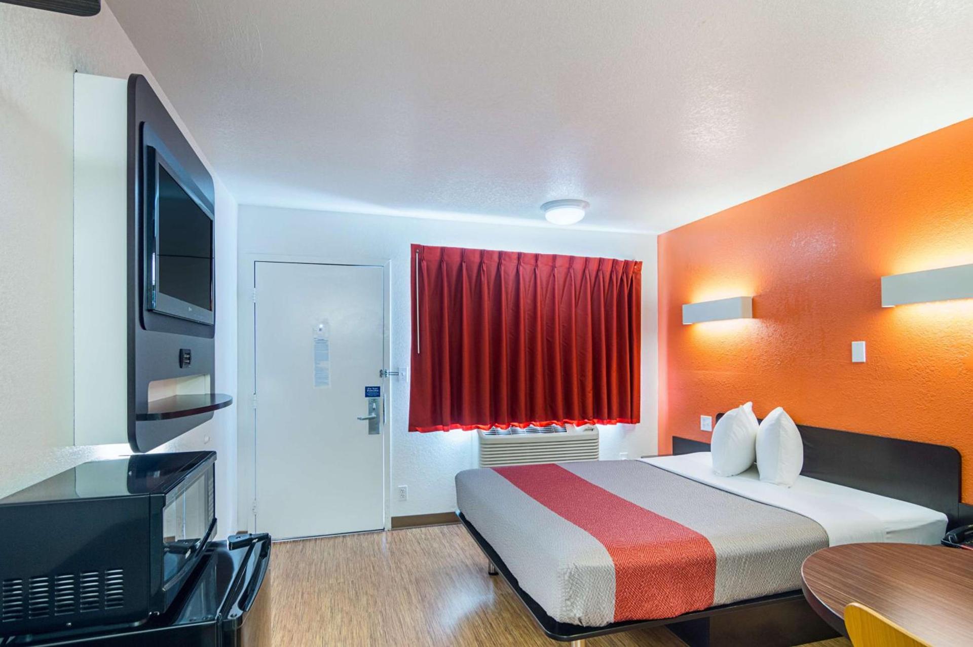 Motel 6-Ardmore, OK photo 13