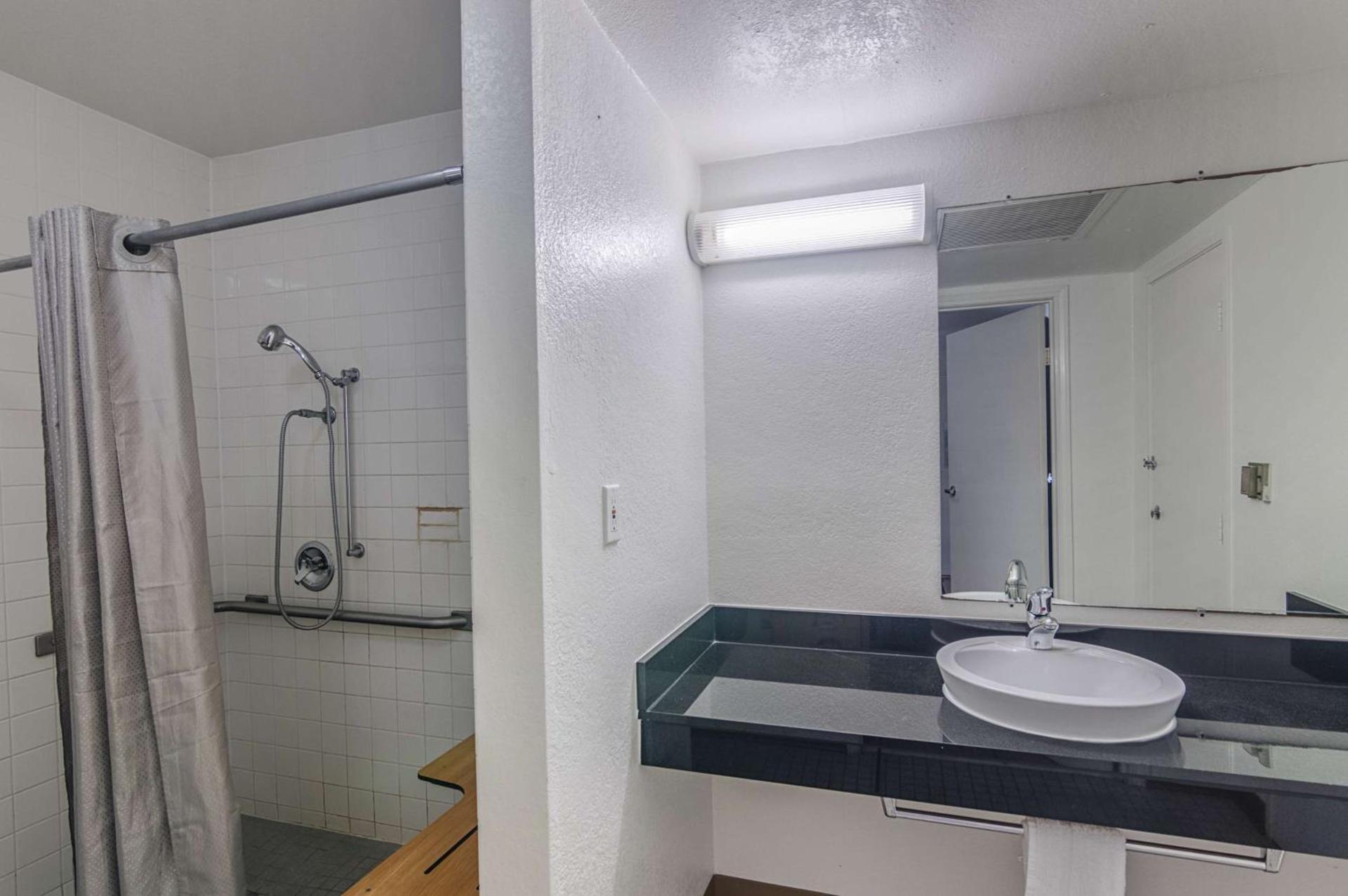 Motel 6-Ardmore, OK photo 24