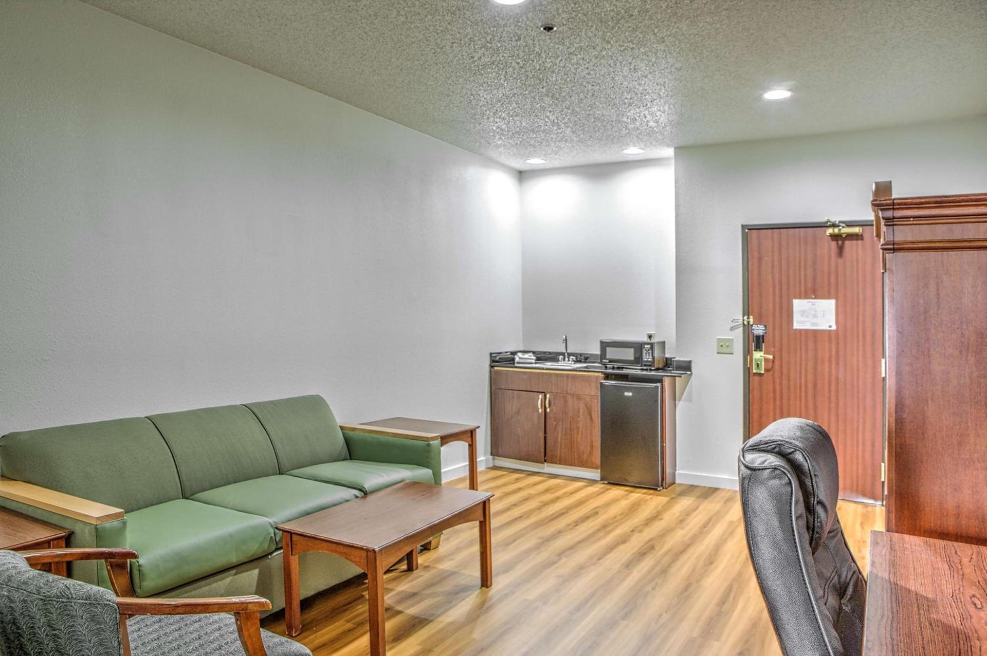 Motel 6-Dallas, TX - Northwest photo 15