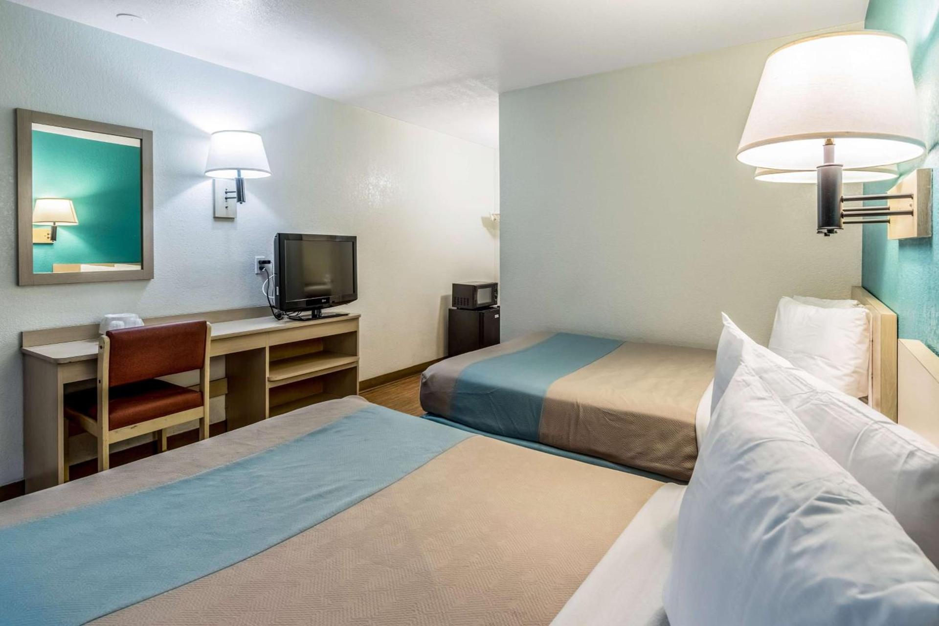 Motel 6-El Centro, CA photo 17