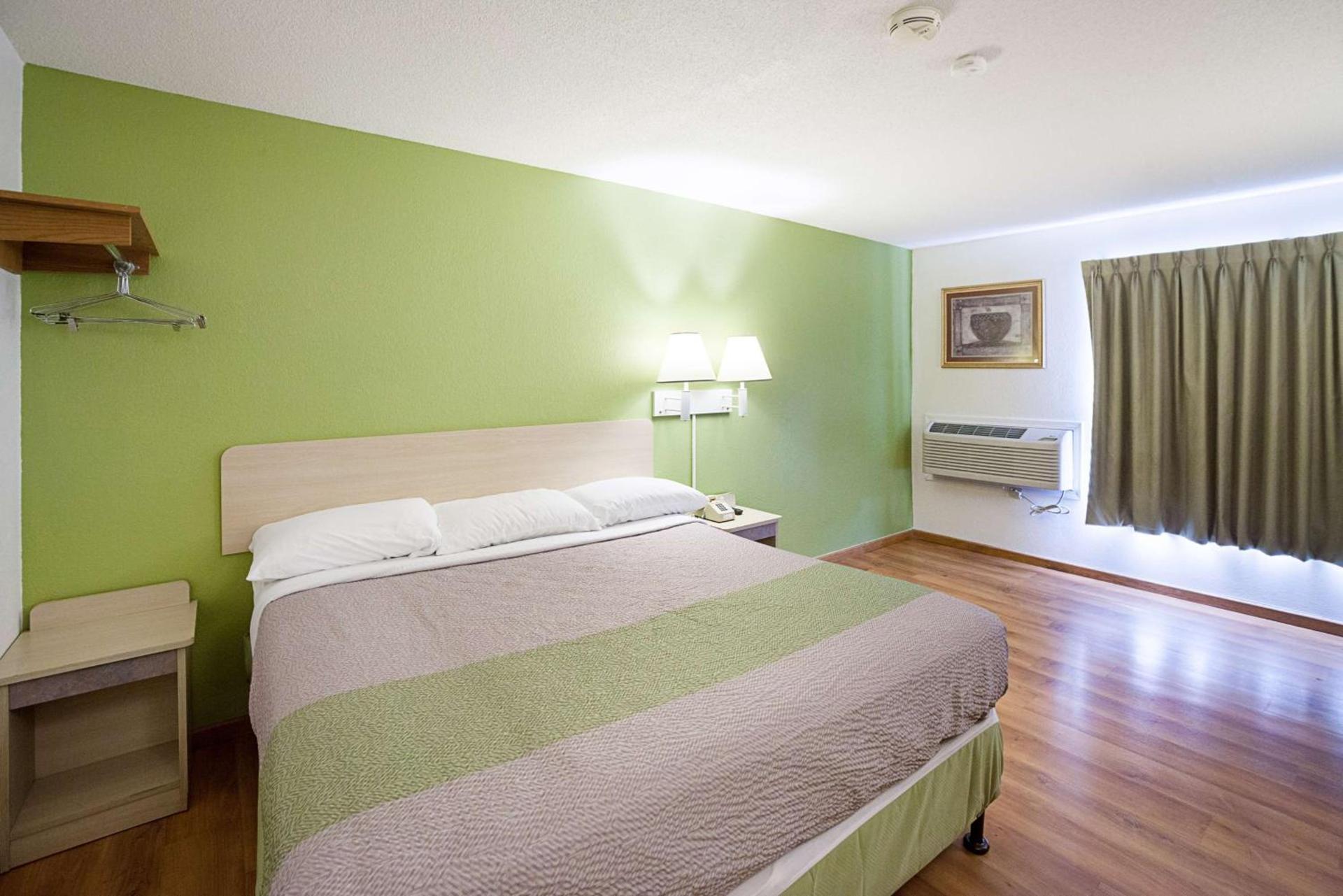 Motel 6-Binghamton, NY photo 45