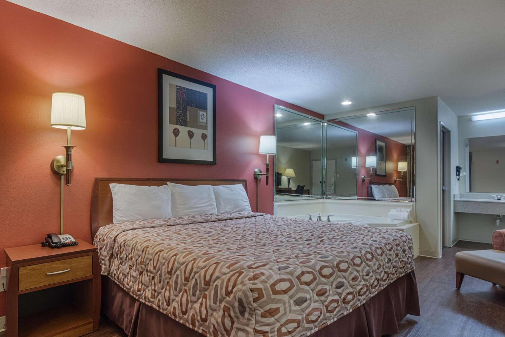 Motel 6-Abbeville, LA photo 27