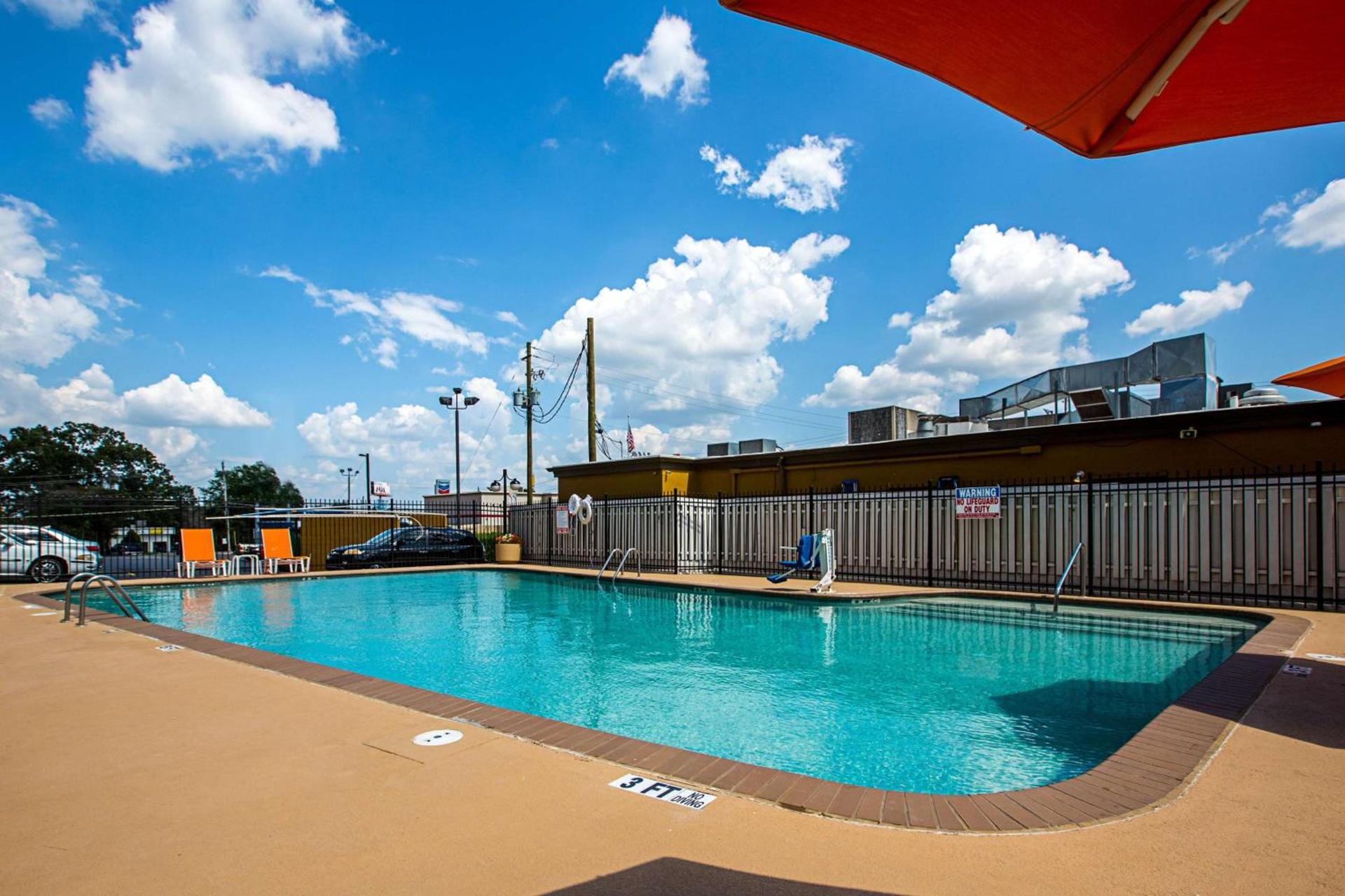 Motel 6 Atlanta GA Atlanta Airport Virginia Ave photo 23