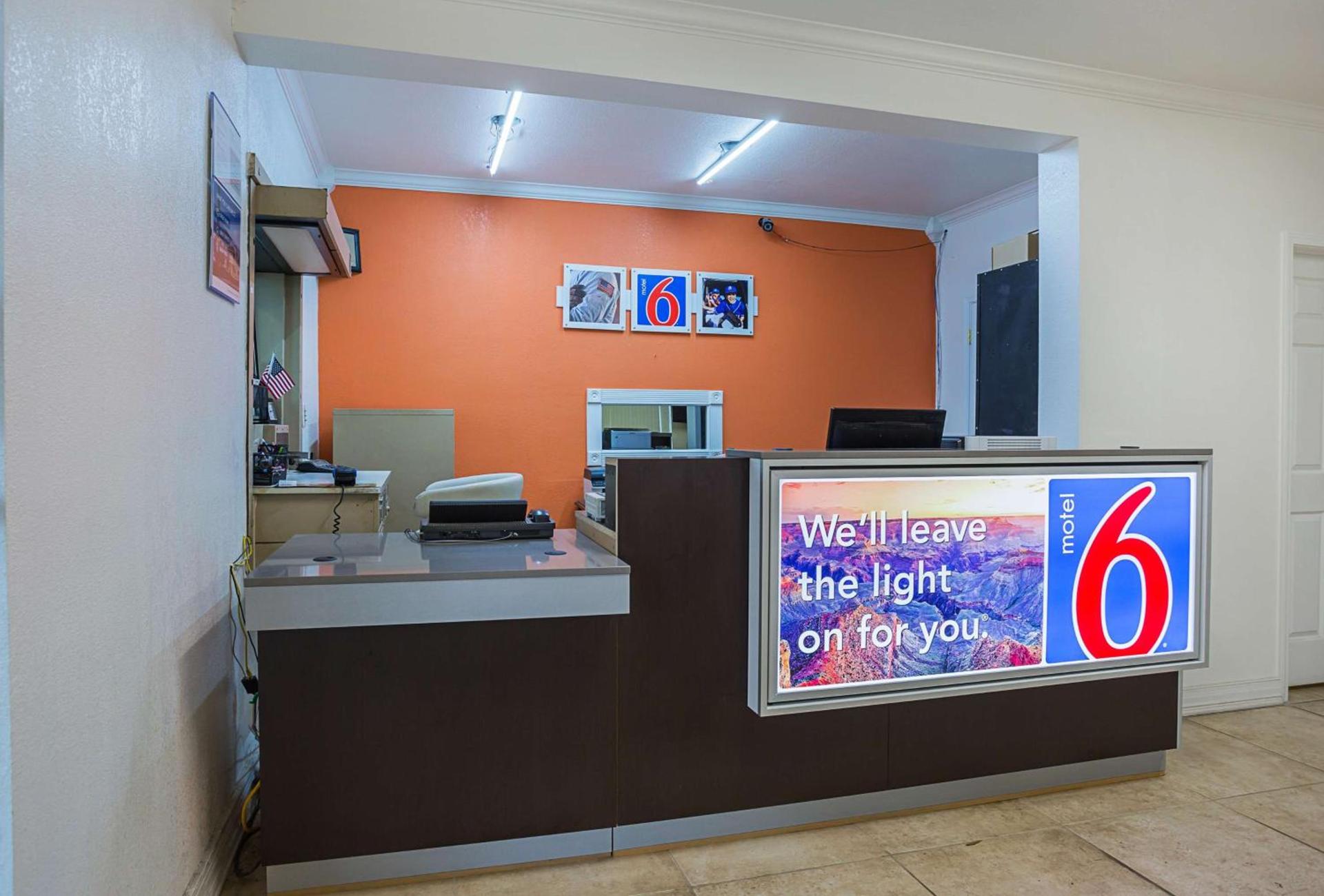 Motel 6-Brinkley, AR photo 21