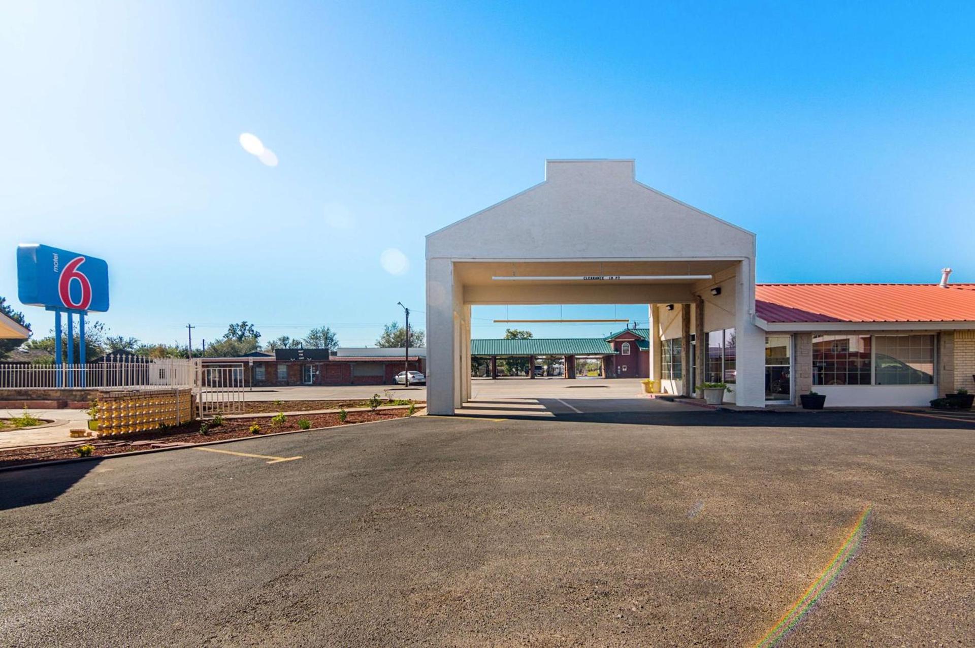 Motel 6-Childress, TX photo 5