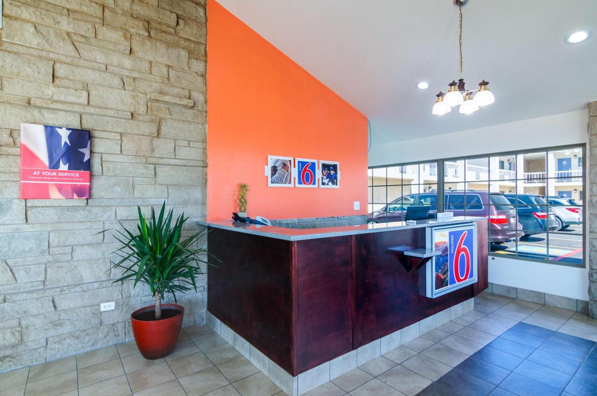 Motel 6-Childress, TX photo 27