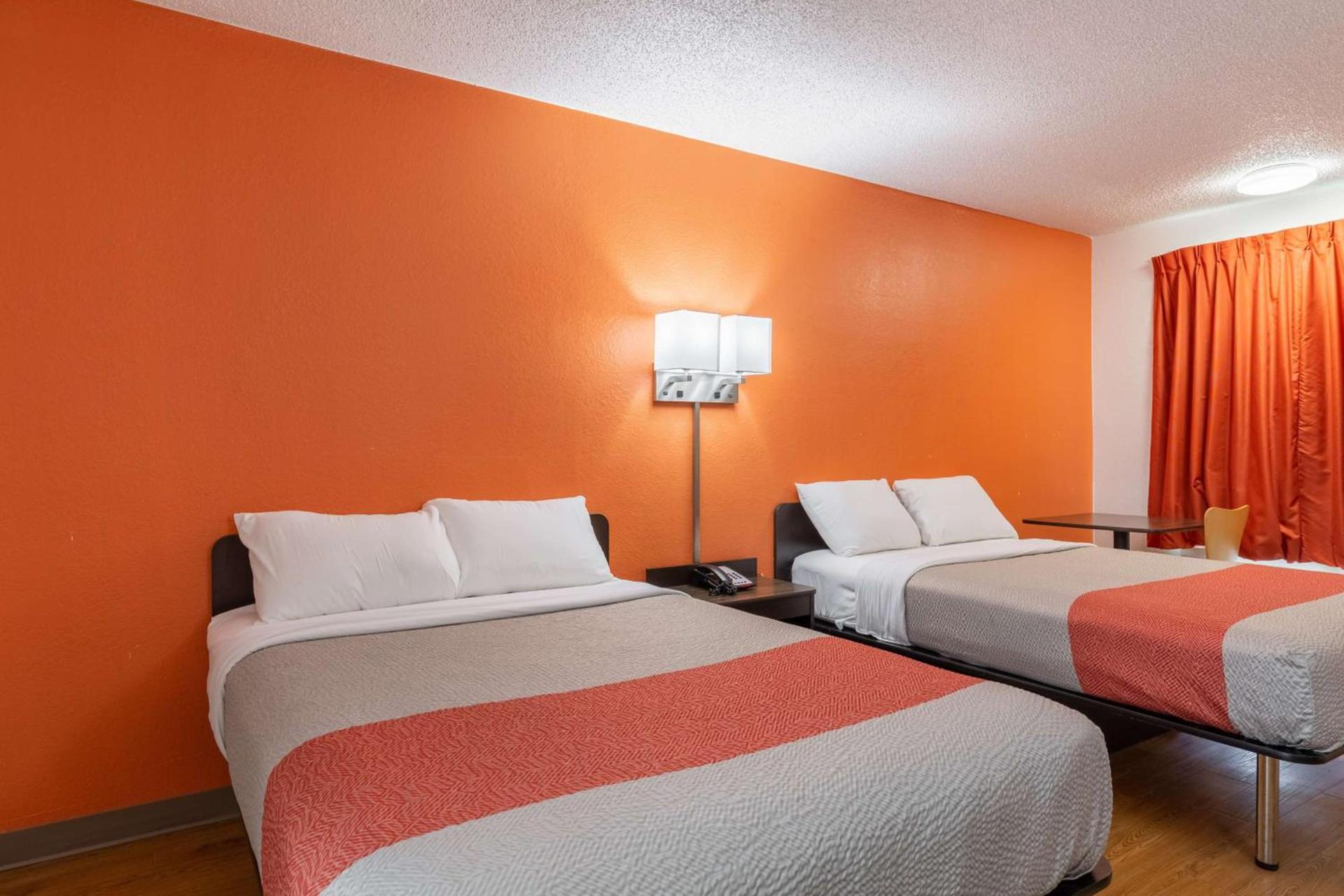 Motel 6-Bryan, TX - University Area photo 22