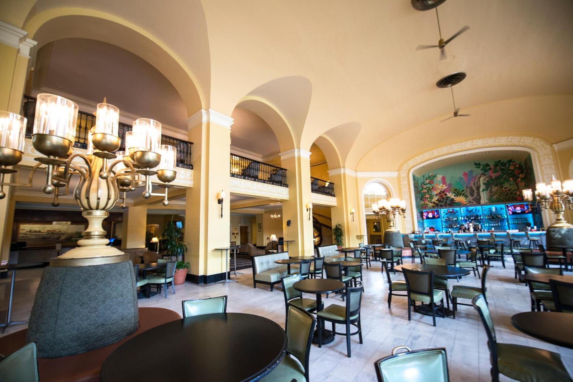 Arlington Resort Hotel & Spa photo 12