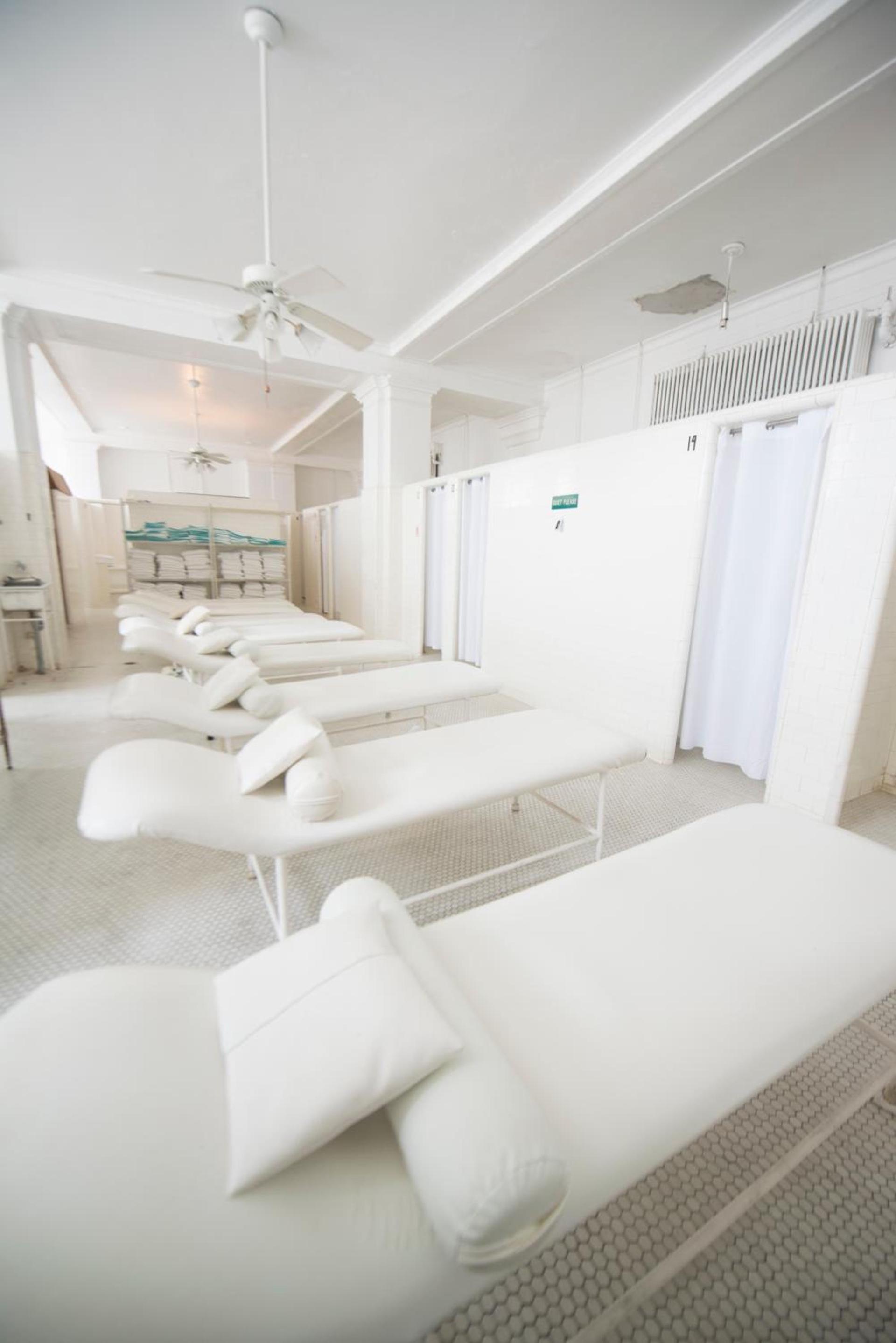 Arlington Resort Hotel & Spa photo 8