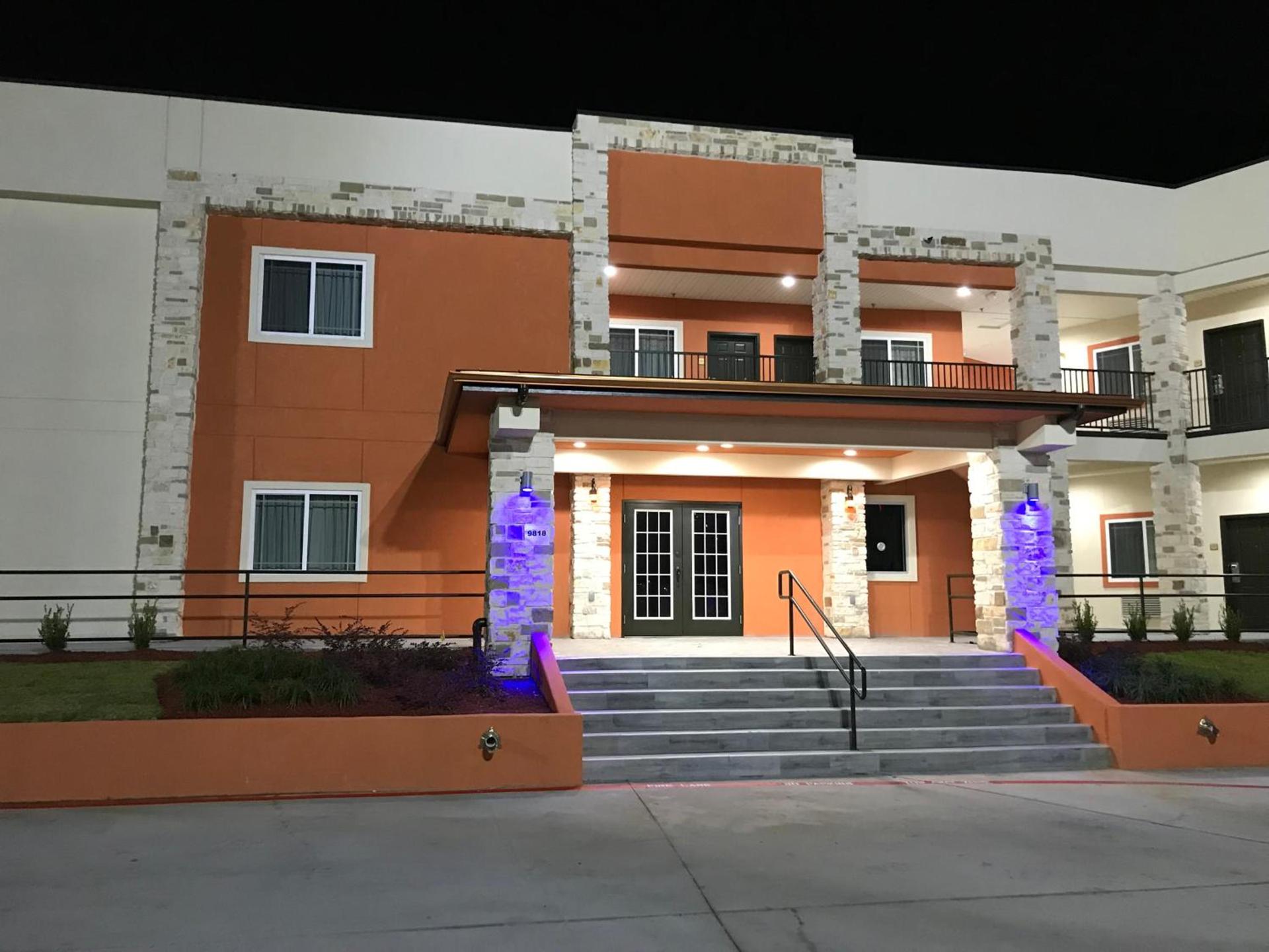 The Residency Suites photo 2