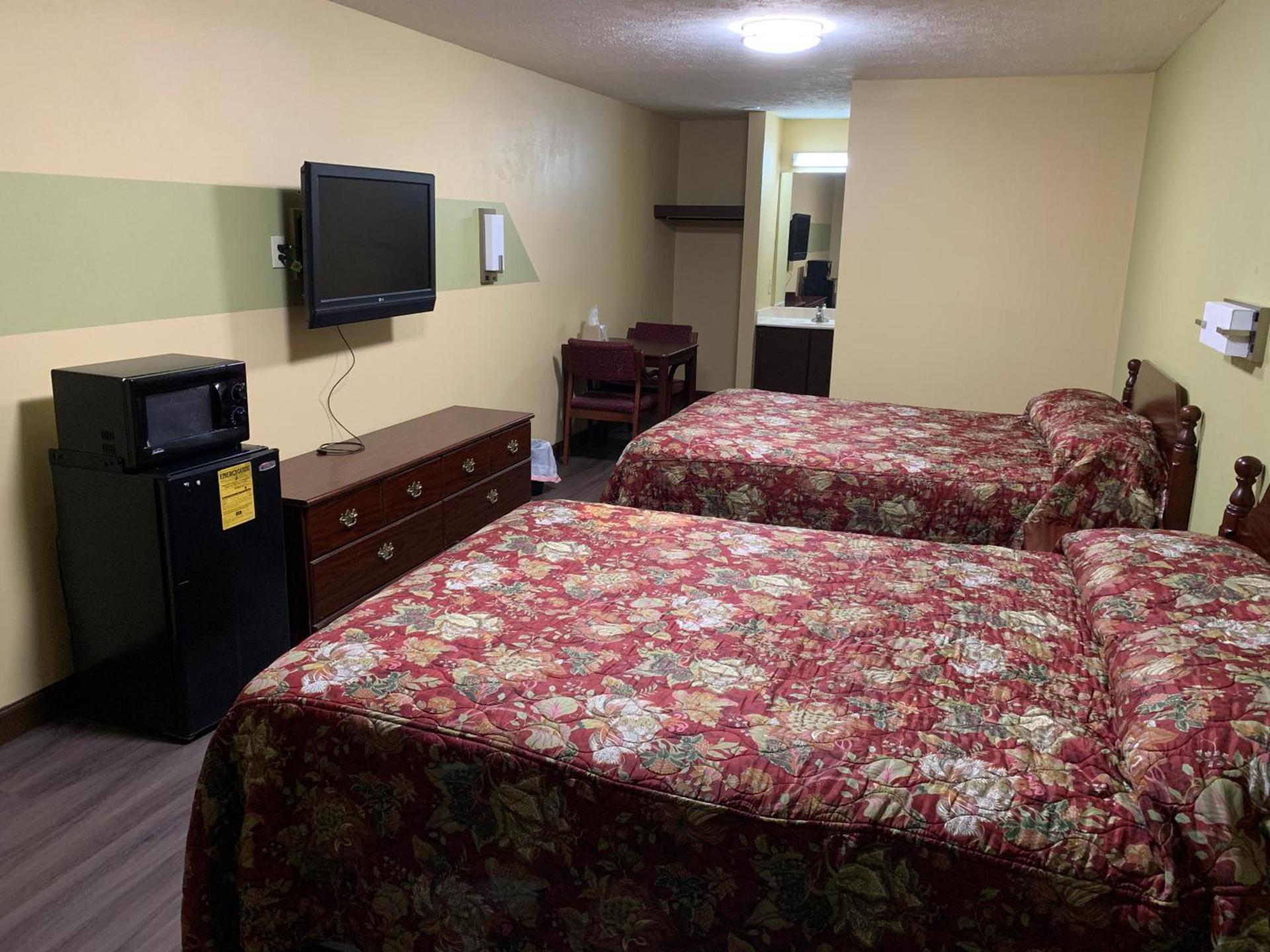 Budget Inn Elkmont photo 14