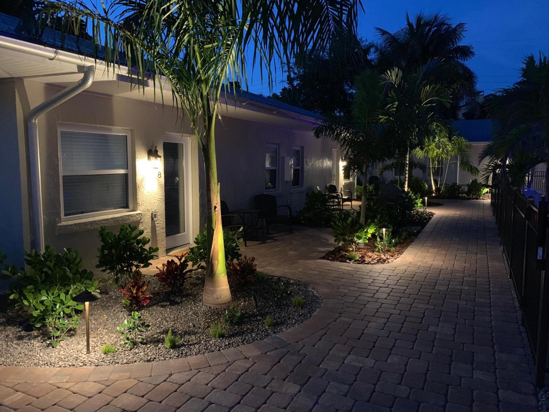 Twin Palms at Siesta photo 26