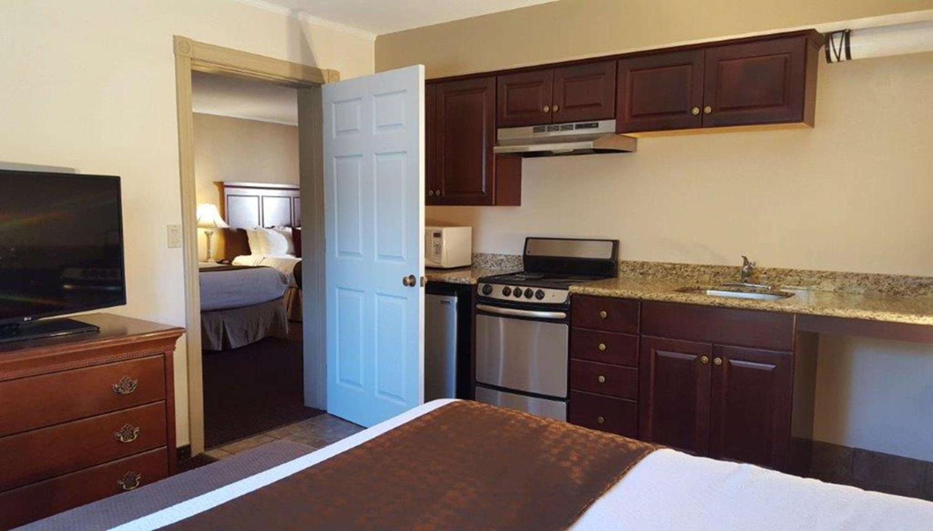 Best Western Plus Humboldt House Inn photo 35