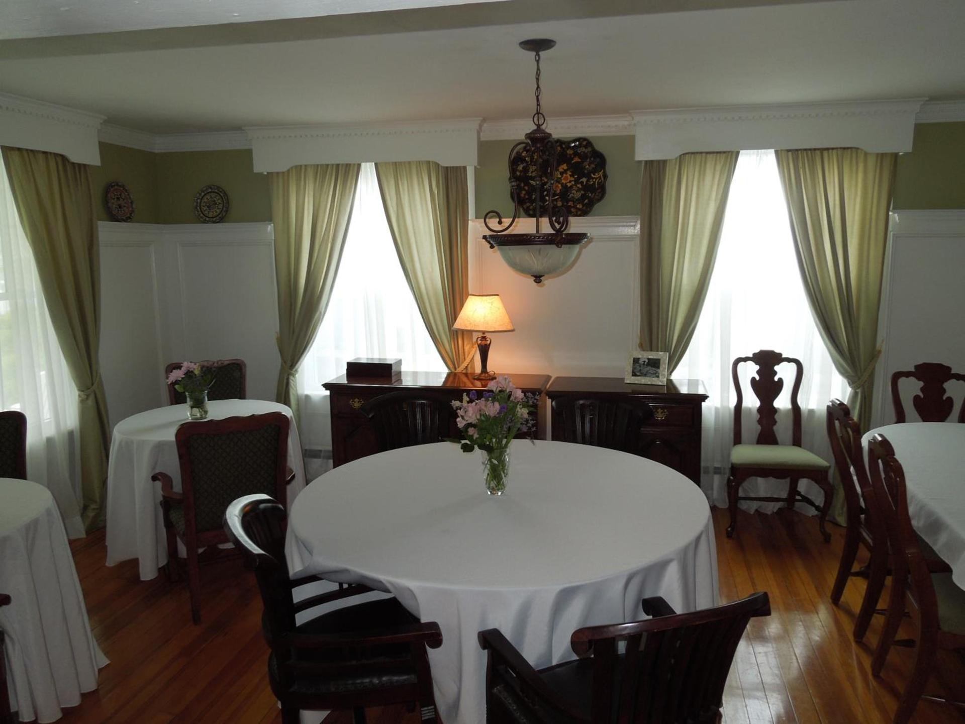 Victoria Inn photo 9