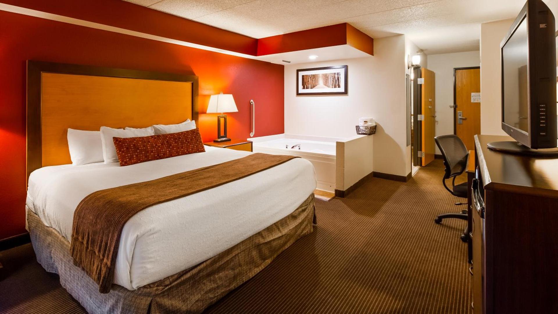 Best Western Plus Sidney Lodge photo 41