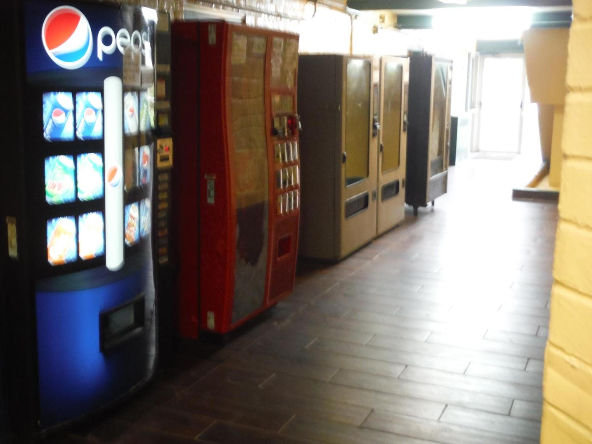 Budgetel Inn & Suites Hotel photo 16