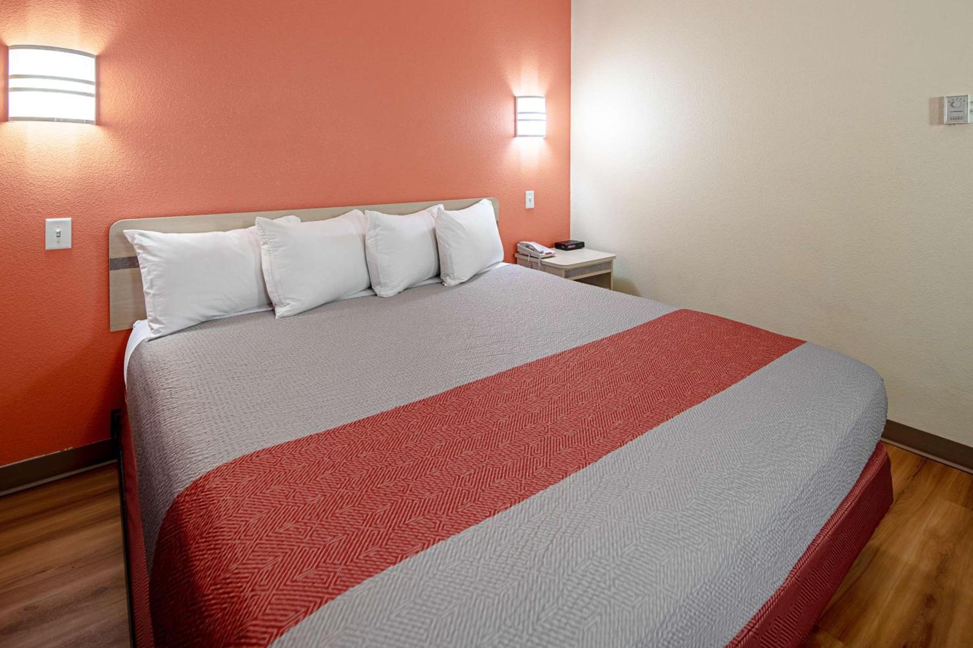 Motel 6-Anchorage, AK - Midtown photo 5