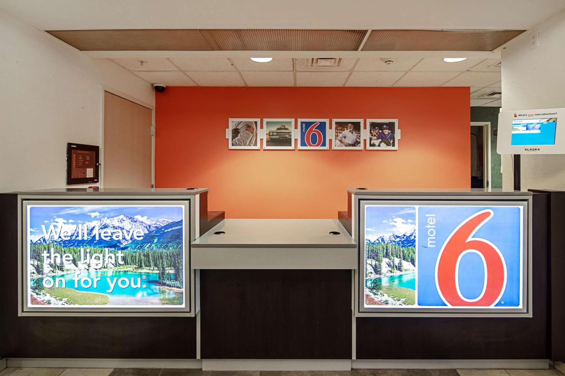 Motel 6-Anchorage, AK - Midtown photo 22