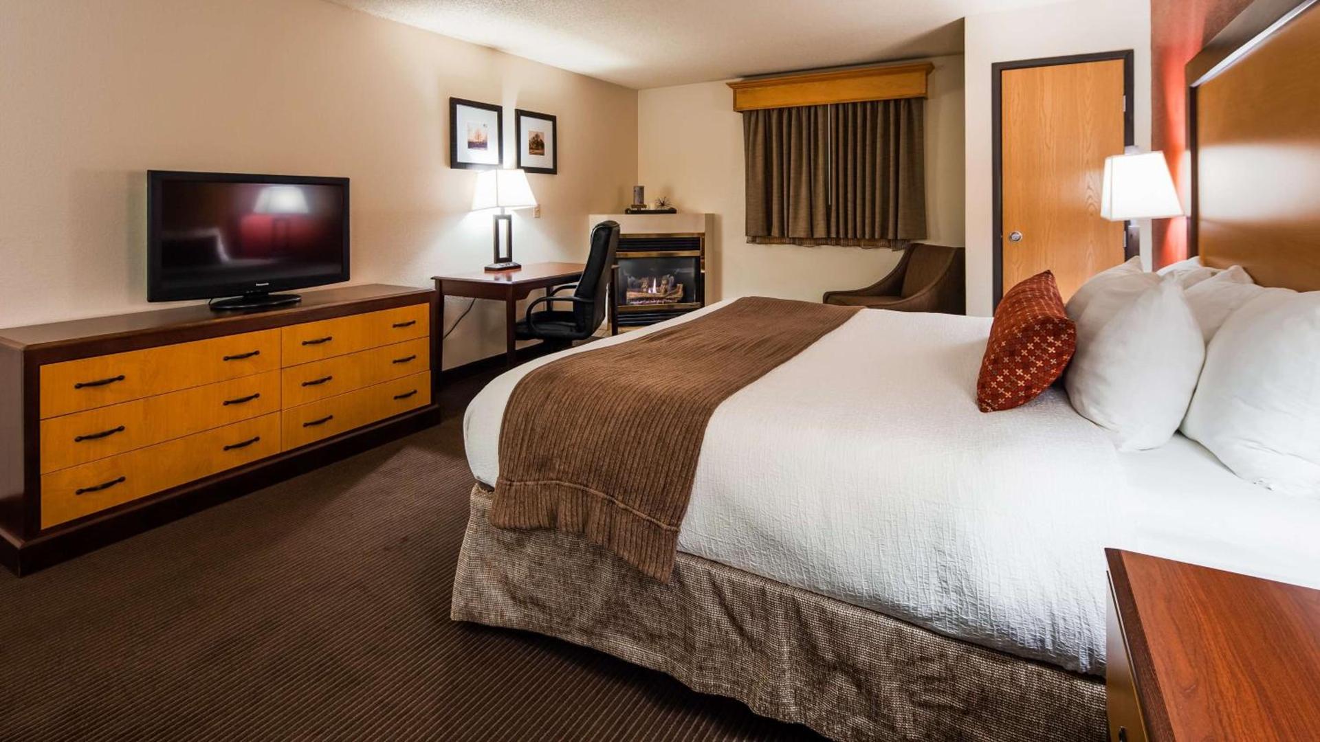 Best Western Plus Sidney Lodge photo 10