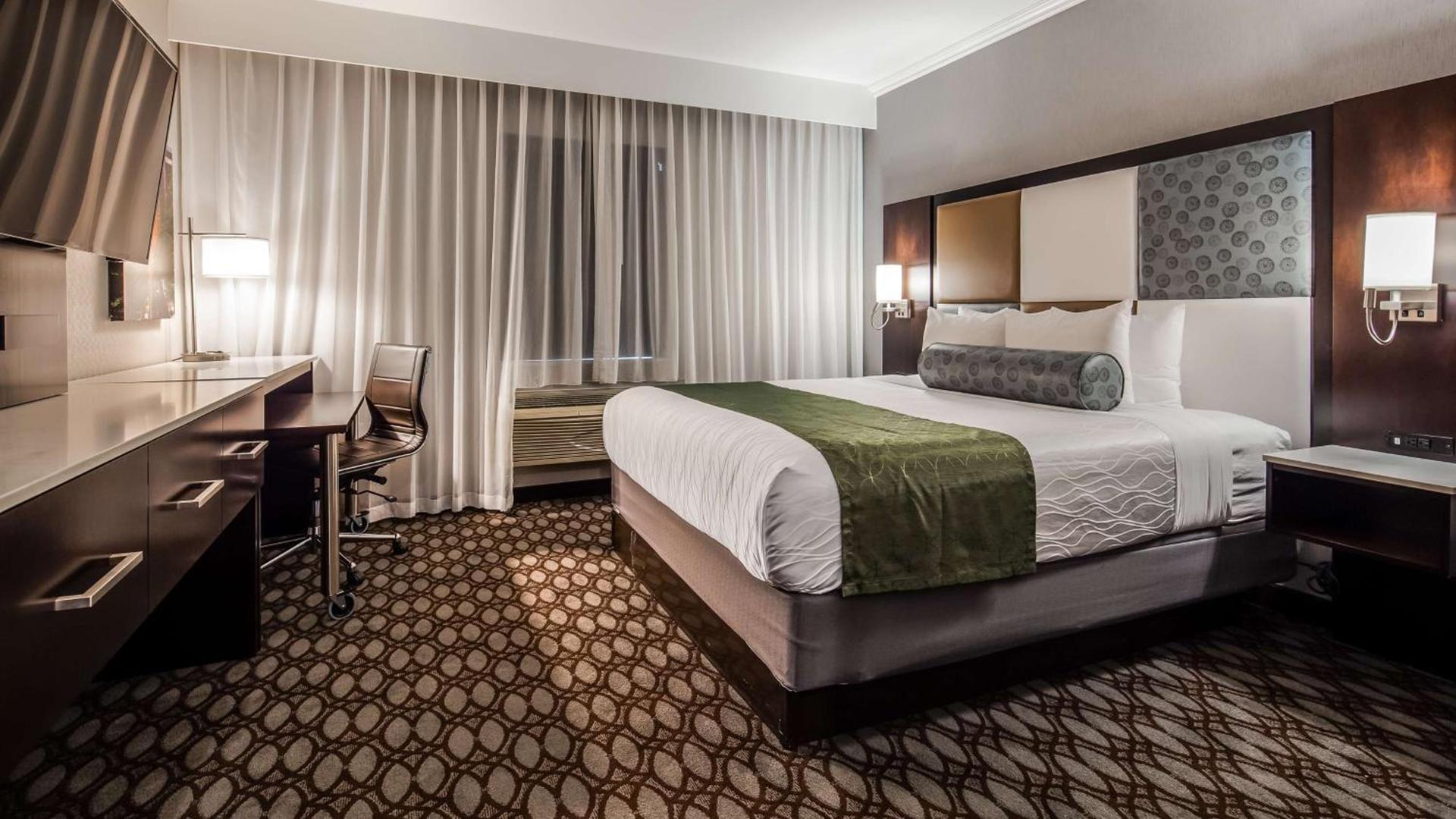 Best Western Premier NYC Gateway Hotel photo 32
