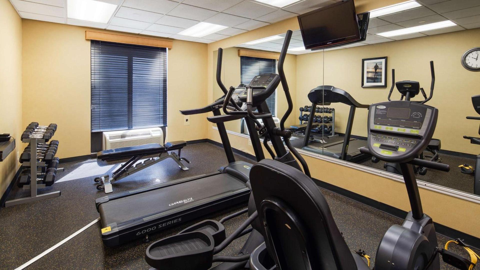 Best Western Springfield West Inn photo 7