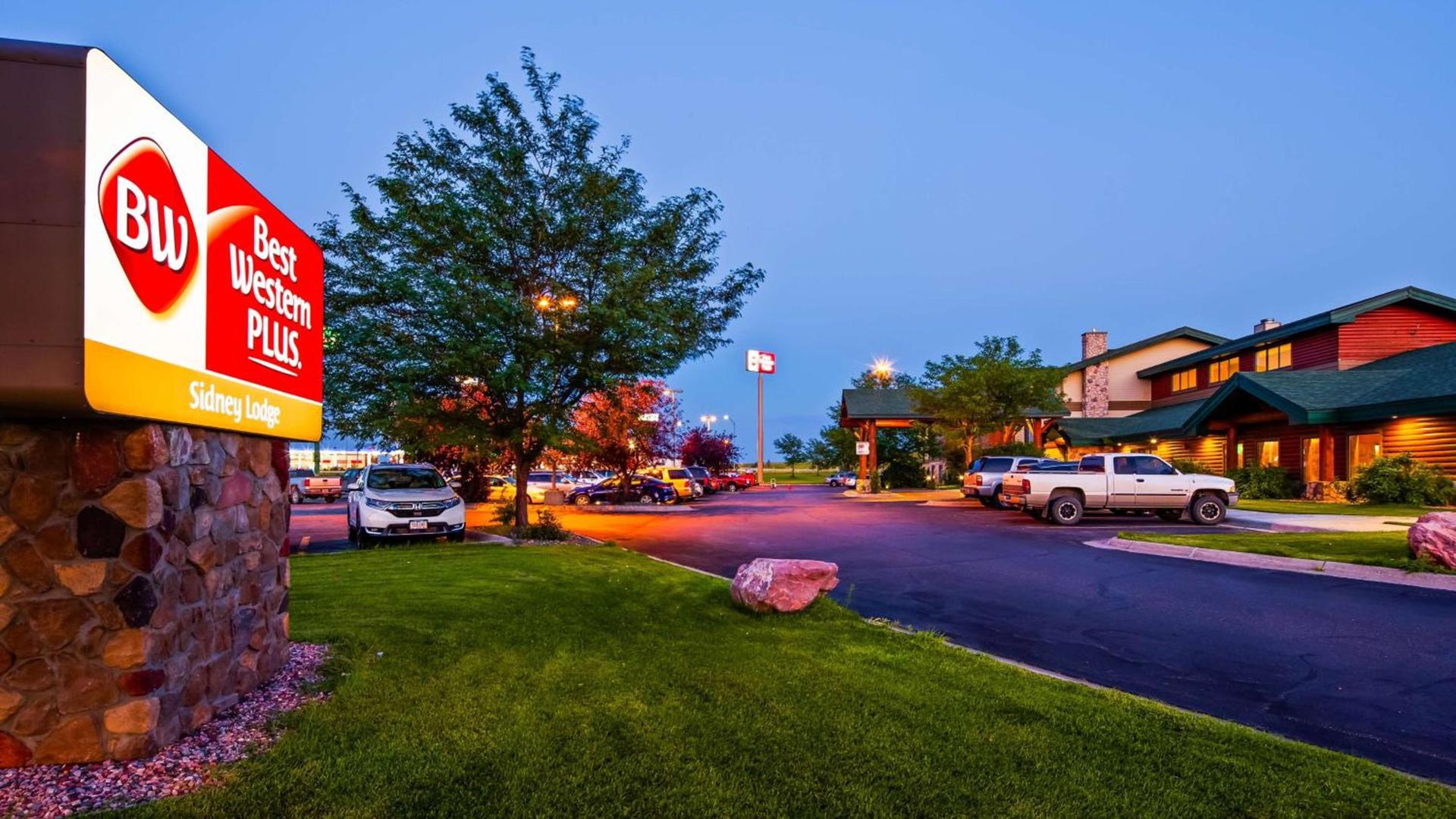 Best Western Plus Sidney Lodge photo 11