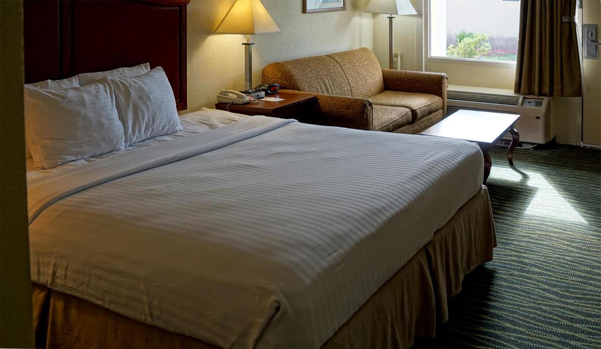 Best Western Point South photo 32