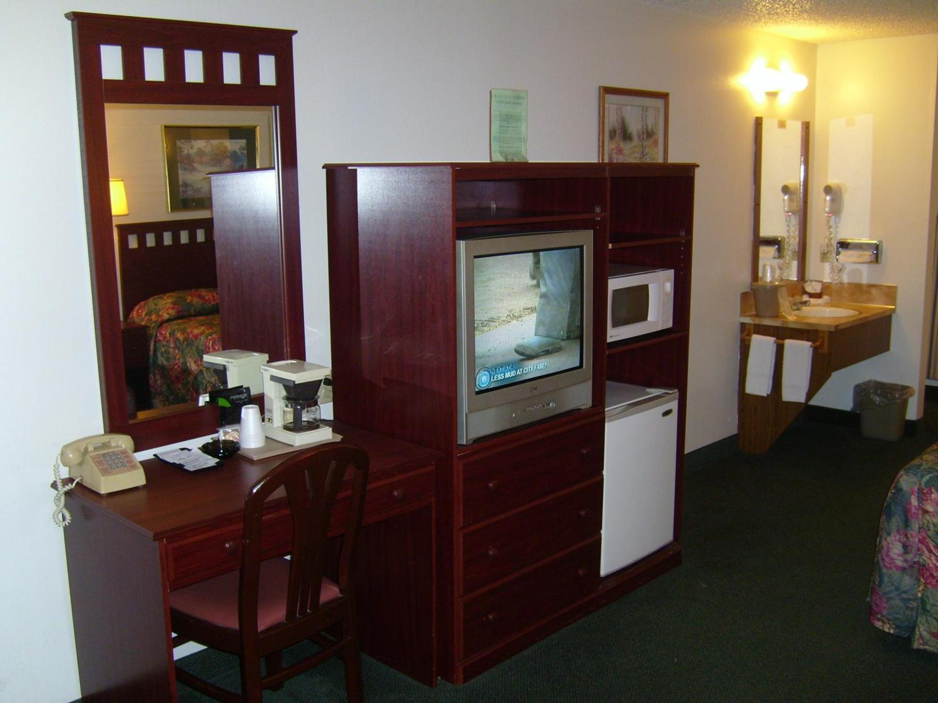 Shanico Inn photo 13