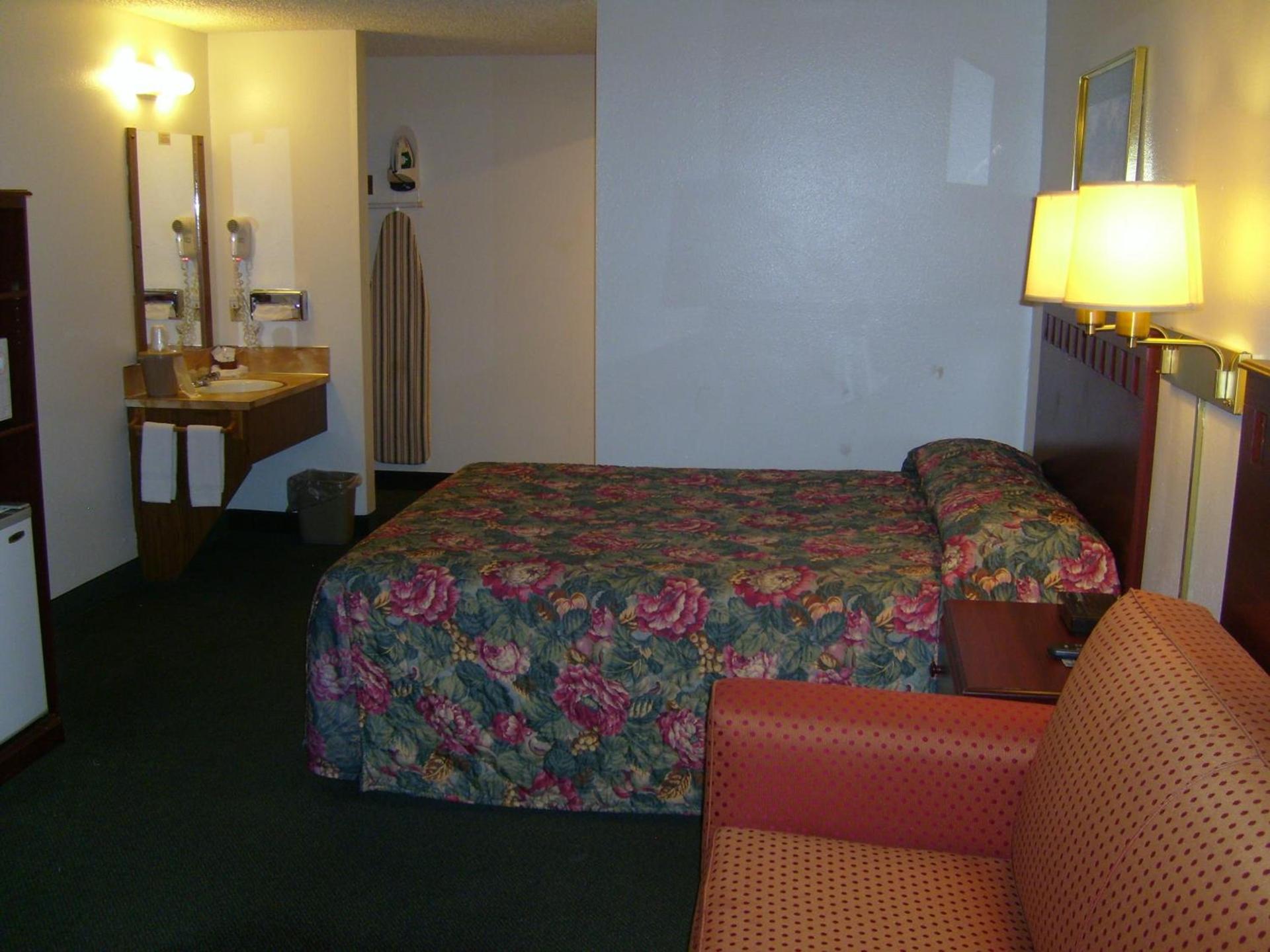 Shanico Inn photo 14