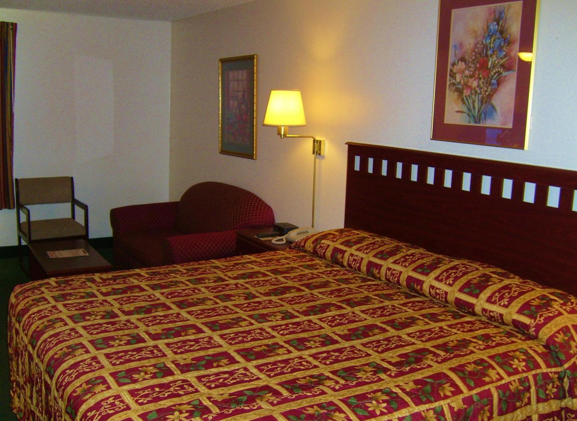 Shanico Inn photo 23